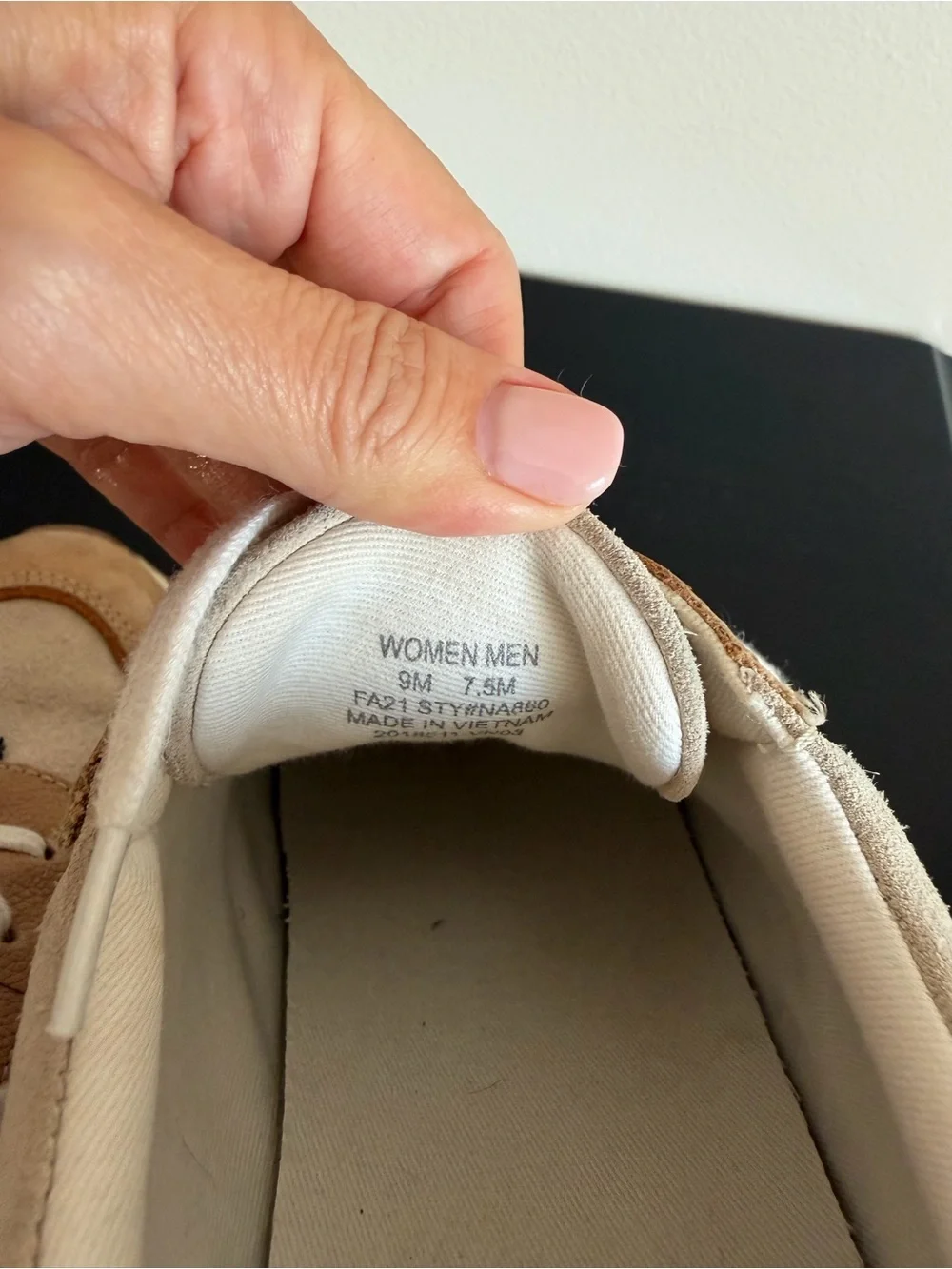 Madewell Casual Suede Lace-Up Sneakers in Beige